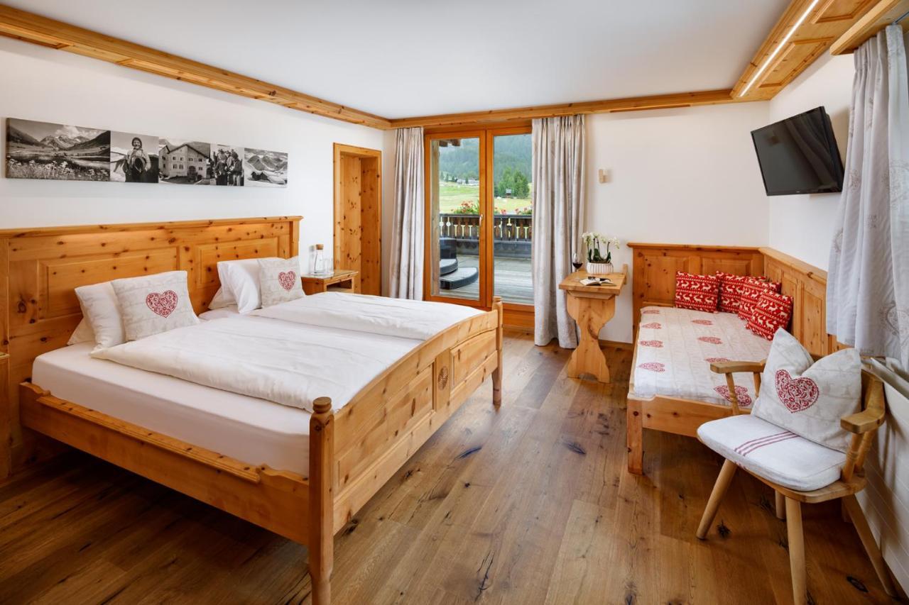 Hotel Walserhuus Sertig Sertig Doefli Luaran gambar