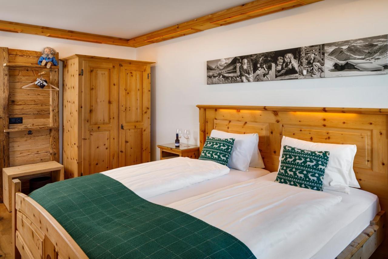 Hotel Walserhuus Sertig Sertig Doefli Luaran gambar