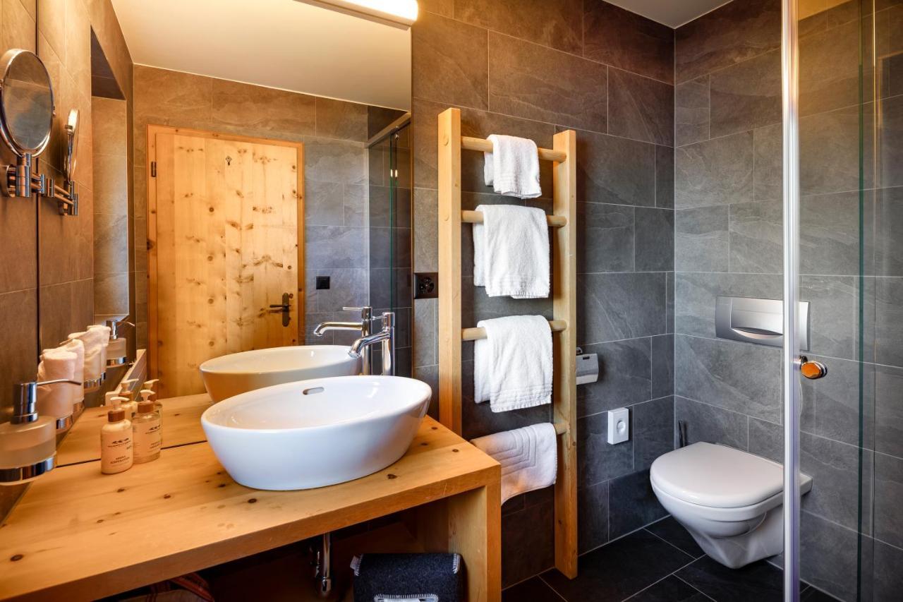 Hotel Walserhuus Sertig Sertig Doefli Luaran gambar